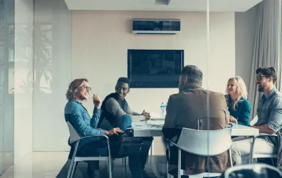 formation de groupe en développement du leadership